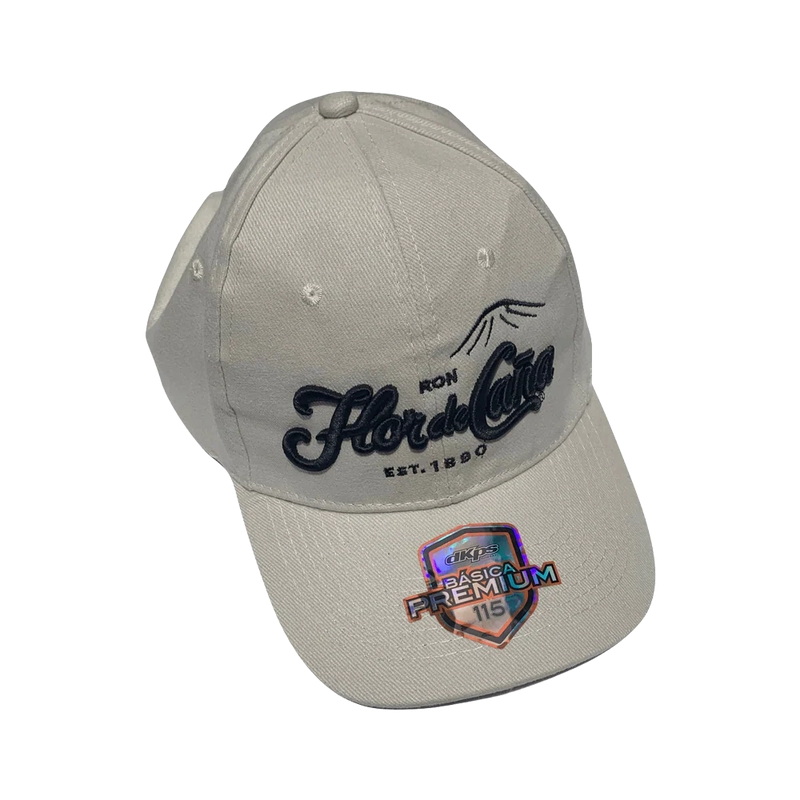 <h3>Luce un estilo de vida activo y sofisticado con las gorras ultra premium Flor de Caña.</h3>
<p> </p>
<p>Perfectas para el golf, el tenis, el béisbol o cualquier actividad al aire libre. Únete a la familia Flor de Caña y celebra más de 135 años de historia con un accesorio que te distingue</p>